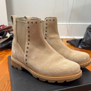 Sorel Women's Beige Suede Ankle Boots